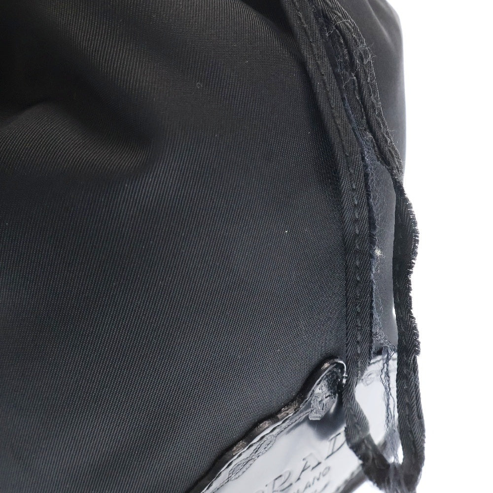 PRADA(プラダ) テスート レザービッグロゴナイロン巾着ハンドバッグ ブラック