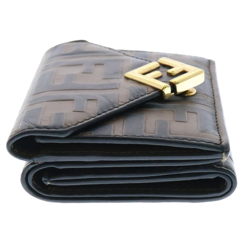 FENDI(フェンディ) FFダイヤモンド 三つ折り財布 コンパクトウォレット ゴールド金具 ブラウン ズッカ柄 レザー 8M0480