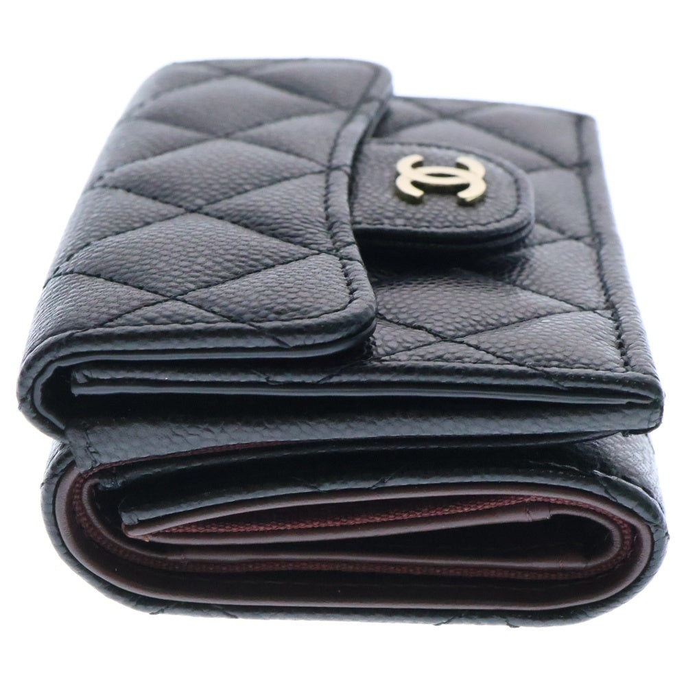 CHANEL(シャネル) マトラッセ 三つ折り財布 ブラック キャビアスキン ゴールド金具 AP0230 コンパクトウォレット