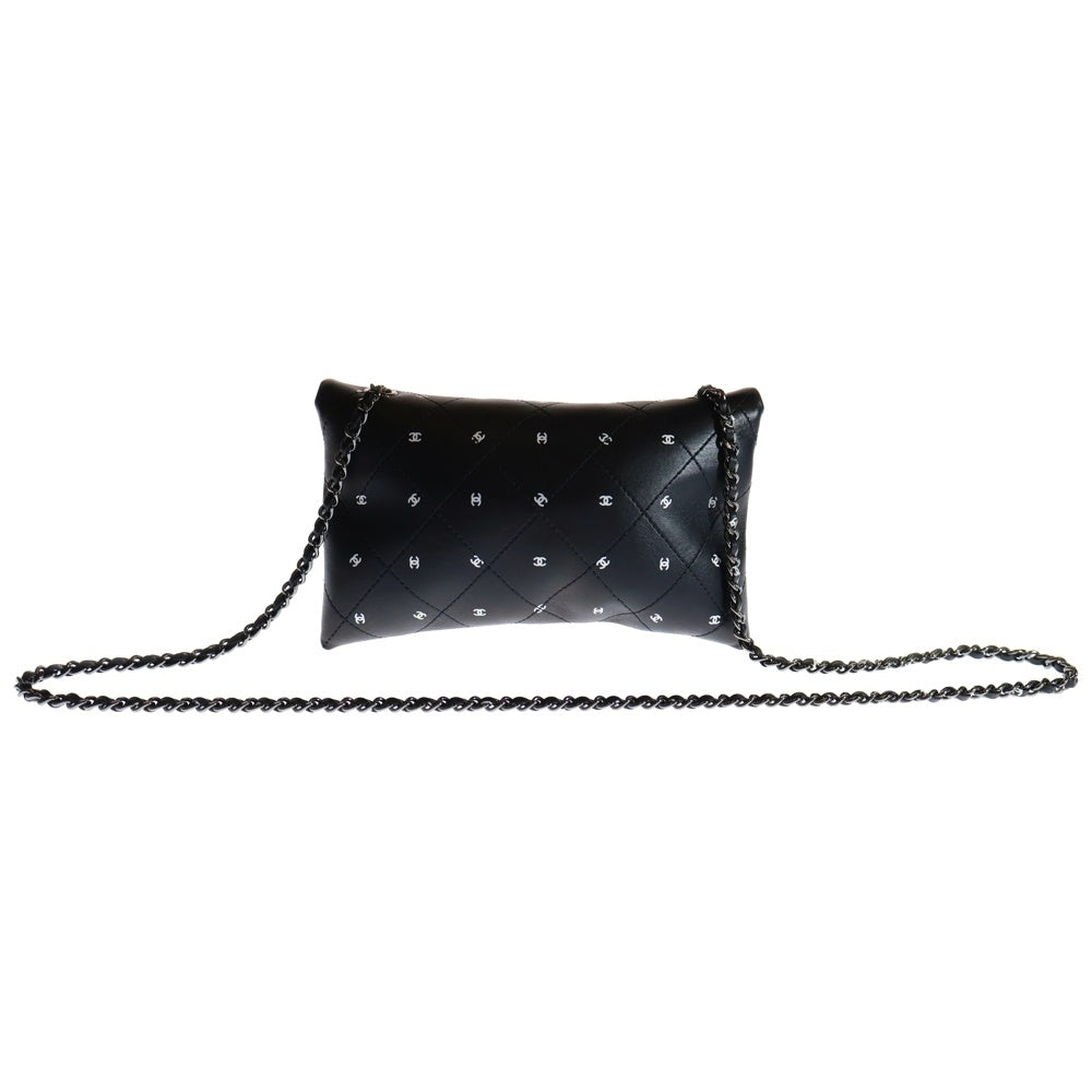 CHANEL(シャネル) マトラッセ ココマークプリント チェーンポシェット ブラック ラムスキン シルバー金具