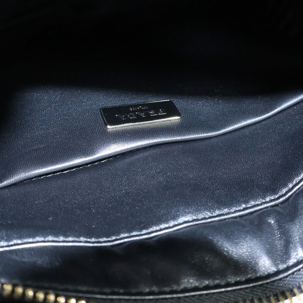 PRADA(プラダ) トライアングルロゴ ソフトパテッド キルティング 2WAY レザーハンドバッグ ショルダーバッグ ブラック レディース 1BG380