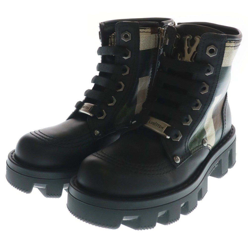LOUIS VUITTON(ルイヴィトン) 24SS LV Checker combat boot チェッカー ダモフラージュ ダミエ ピクセル カモフラ PVC レザー サイドジップ レースアップ ハイカットコンバットブーツ 1ACNF2