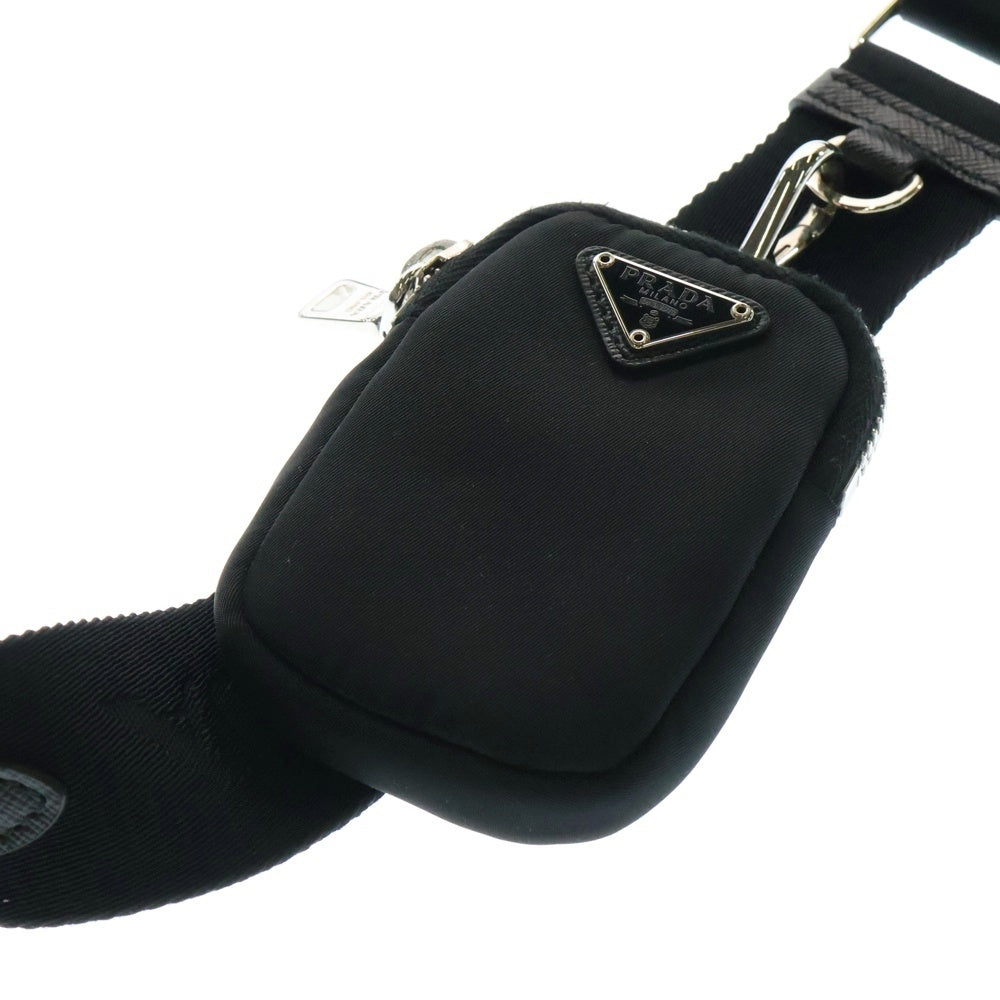 PRADA(プラダ) サフィアーノ トライアングルロゴ ショルダーバッグ サコッシュ ミニバッグ シルバー金具 ブラック テスート 1BH046