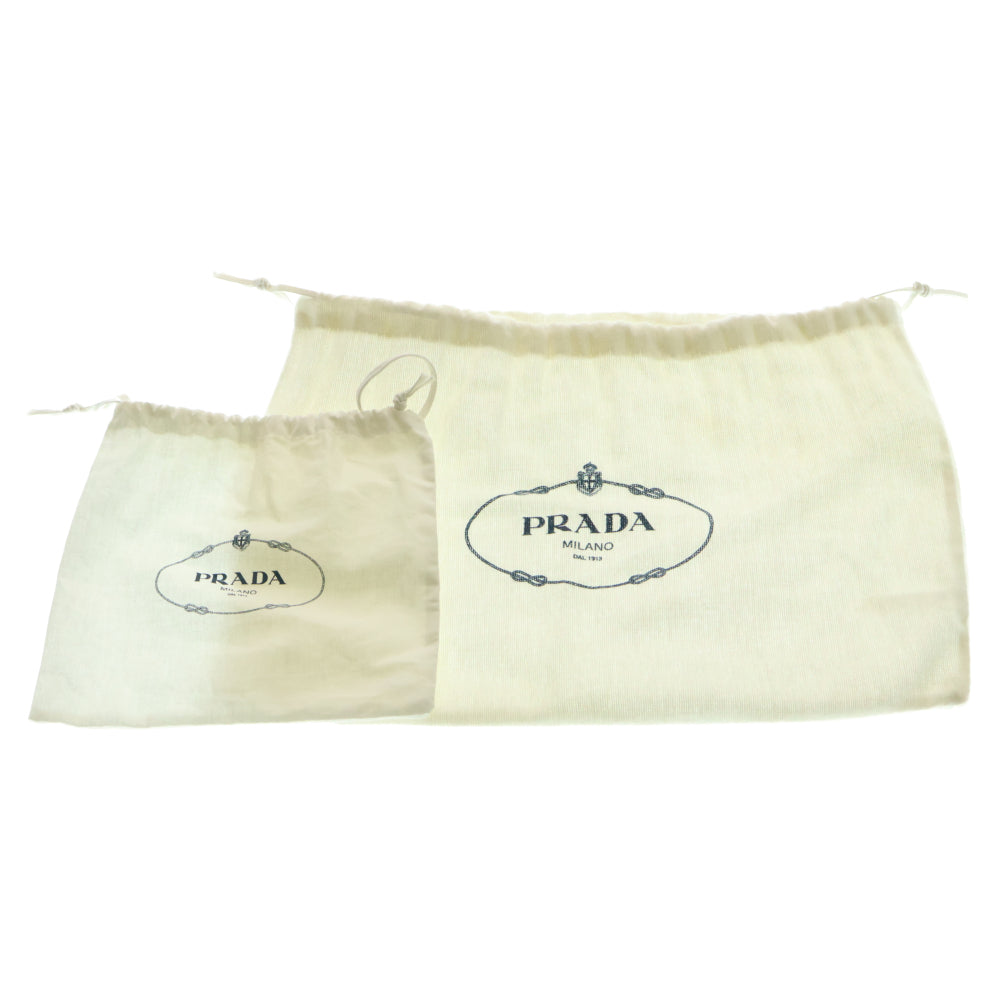 PRADA(プラダ) サフィアーノ トライアングルロゴ ショルダーバッグ サコッシュ ミニバッグ シルバー金具 ブラック テスート 1BH046