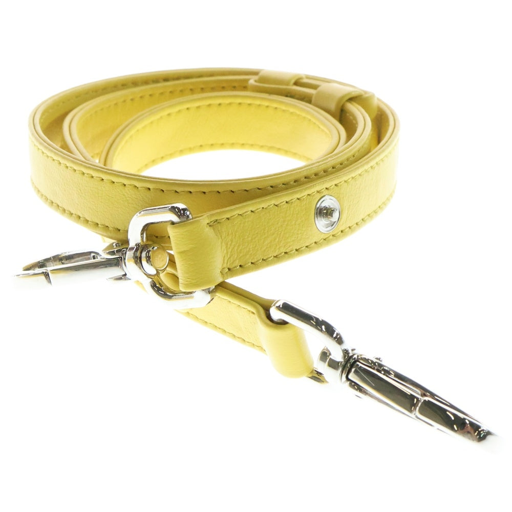 PRADA(プラダ) サフィアーノ トライアングル ショルダーバッグ ミニバッグ シルバー金具 イエロー レザー 2VL039