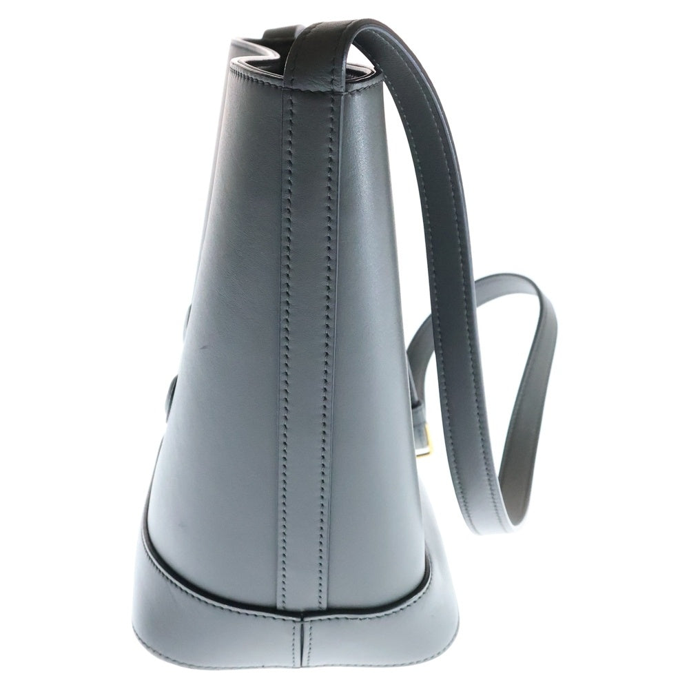 CELINE(セリーヌ) キュイルトリオンフ スモールバケット レザーショルダーバッグ グレー レディース