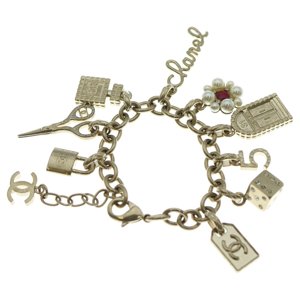 CHANEL(シャネル) アイコンモチーフ フェイクパール ブレスレット ゴールド ダイス ココマーク ハサミ GP B21P
