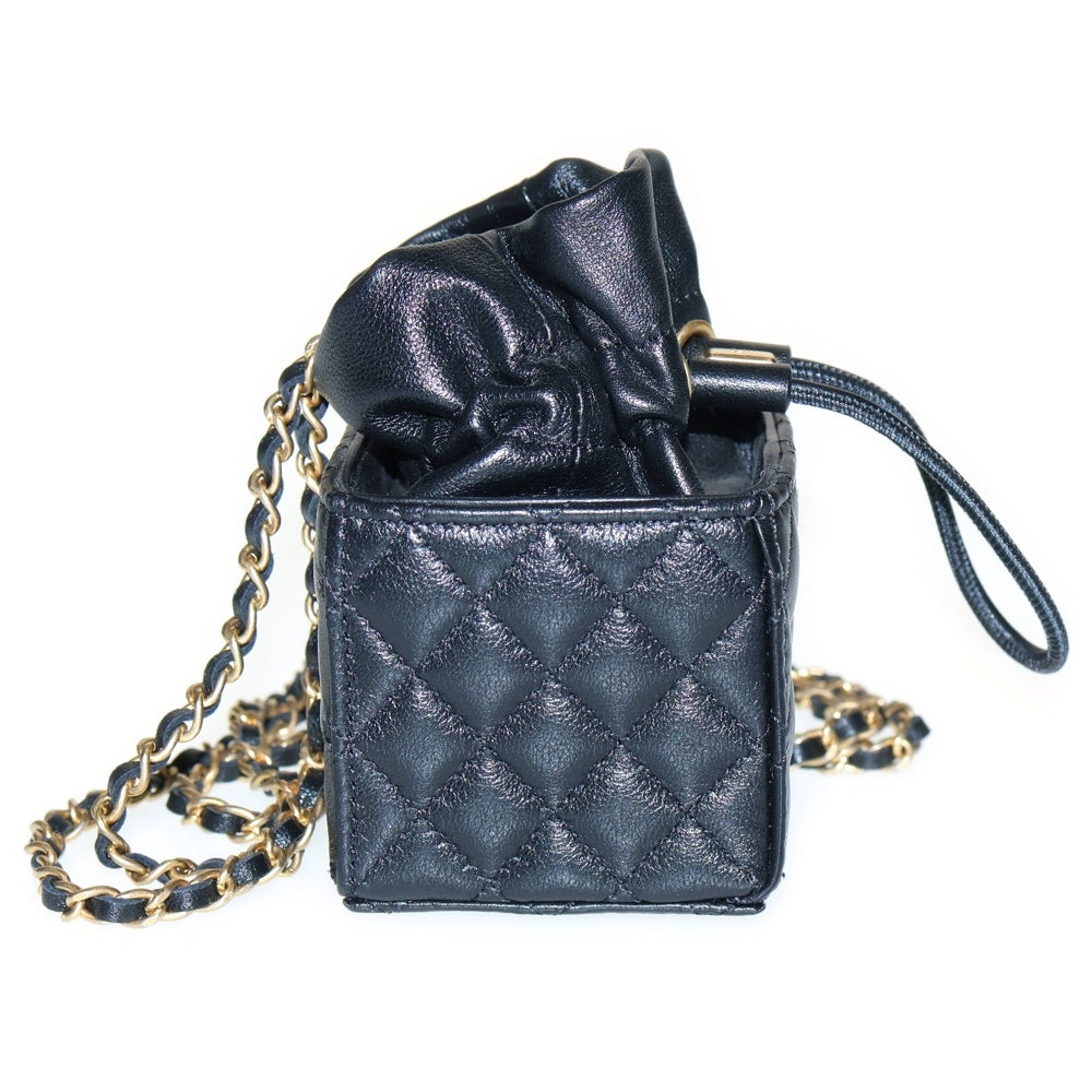 CHANEL(シャネル) ミニマトラッセ 巾着バッグ ミニキューブ チェーンショルダーバッグ ブラック ラムスキン ゴールド金具 レディース