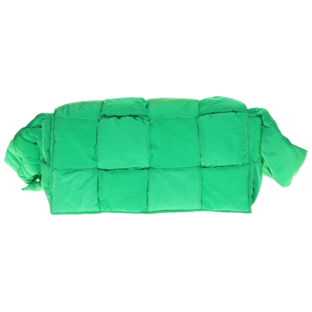 BOTTEGA VENETA(ボッテガヴェネタ) マキシイントレチャート パデッドテックカセット ショルダーバッグ ショルダーポシェット グリーン ナイロン