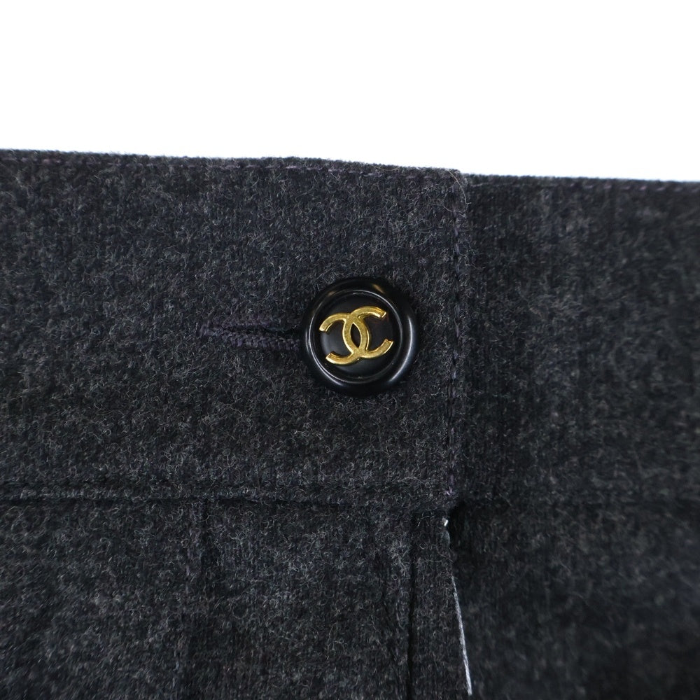 CHANEL(シャネル) ココマークボタン ウール プリーツ ミニスカート グレー レディース P03474V03532