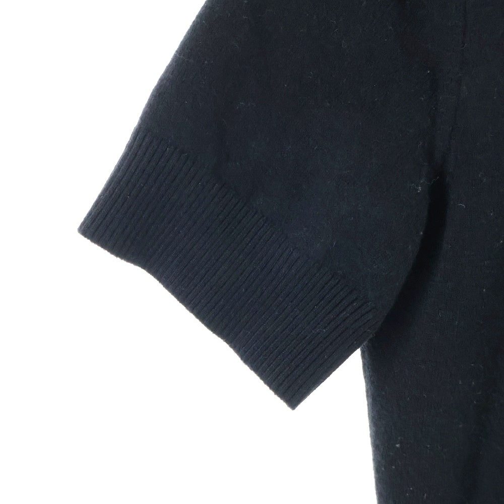 PATOU(パトゥー) メリノウールブレンド アーチロゴジャガード 半袖 プルオーバー クロップド ショート丈 クルーネック ニット セーター ブラック レディース KN2228045999B