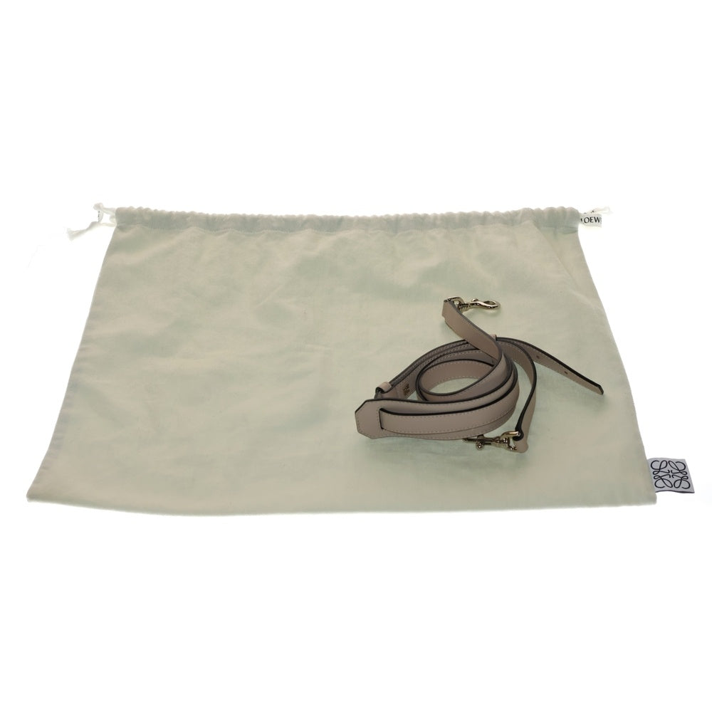 LOEWE(ロエベ) アマソナ28 アナグラムロゴ レザー 2WAY ハンド ショルダーバッグ シルバー金具 ベージュ 352.12.N03