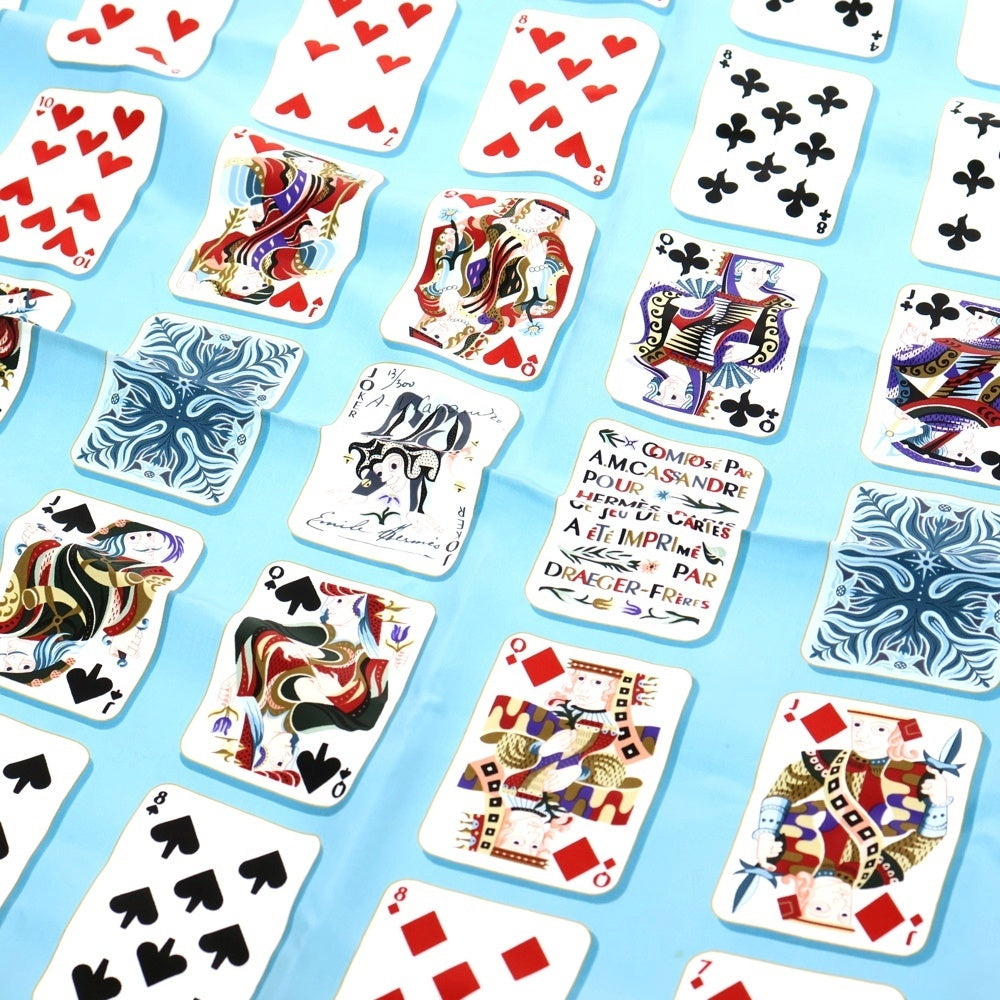 HERMES(エルメス) カレ90 ジュドゥ カルト シルクスカーフ トランプ柄 ライトブルー