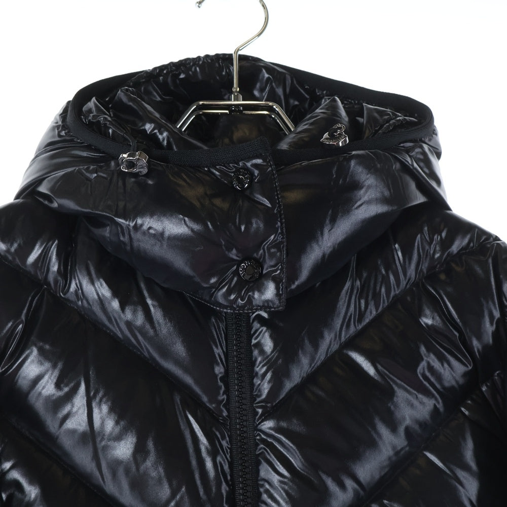 MONCLER(モンクレール) 21AW HERBE エルブ ワッペンロゴ フーデッド ジップアップ ダウンジャケット ブラック G20931A00023 53132 レディース