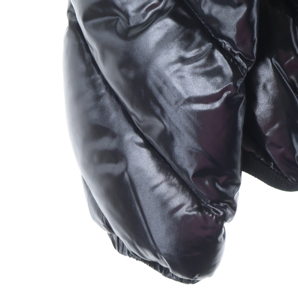 MONCLER(モンクレール) 21AW HERBE エルブ ワッペンロゴ フーデッド ジップアップ ダウンジャケット ブラック G20931A00023 53132 レディース