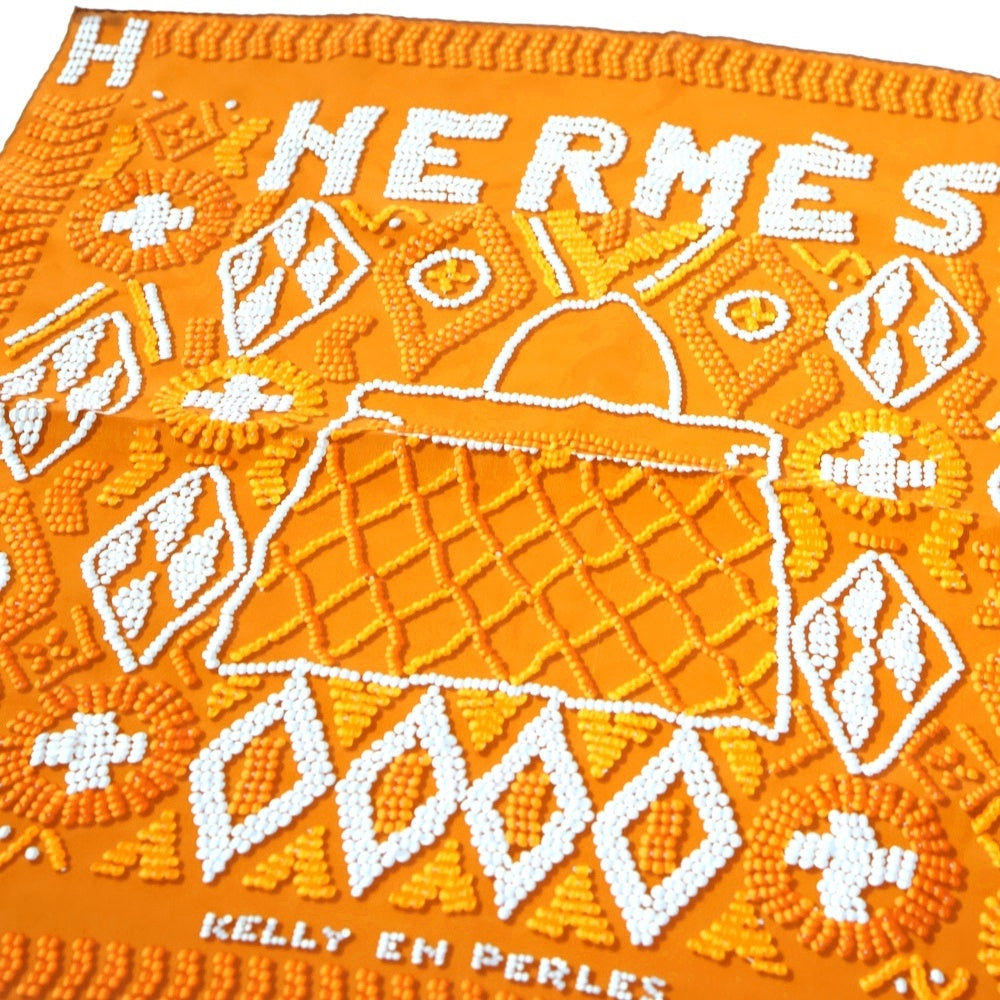 HERMES(エルメス) カレ70 KELLY EN PERLES シルクスカーフ オレンジ レディース