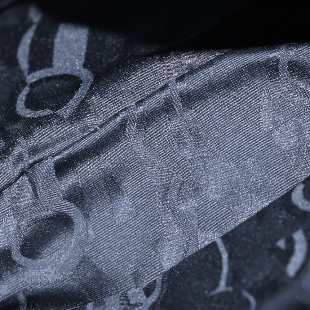 FERRAGAMO(フェラガモ) ヴァラ ショルダーバッグ 黒 レザー A214183