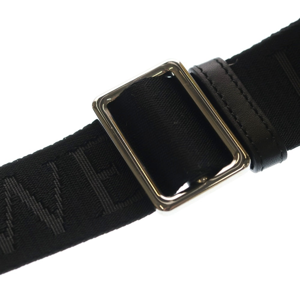 LOEWE(ロエベ) バーティカル クロスボディバッグ ショルダーバッグ ミニバッグ ブラック レザー シルバー金具 レディース