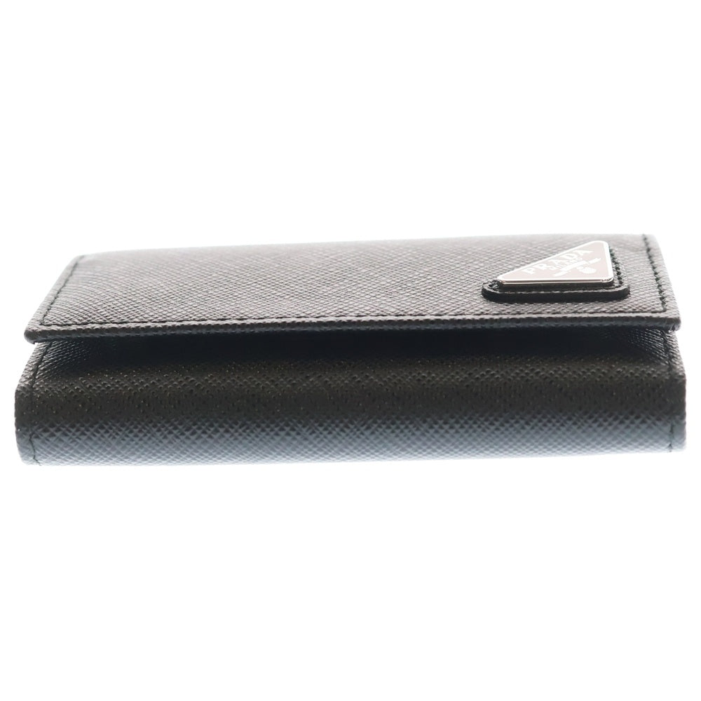 PRADA(プラダ) サフィアーノ トライアングルロゴ バッグチャーム キーケース ブラック レザー 2PG222 シルバー金具