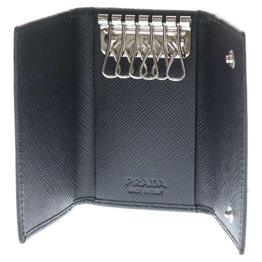 PRADA(プラダ) サフィアーノ トライアングルロゴ バッグチャーム キーケース ブラック レザー 2PG222 シルバー金具