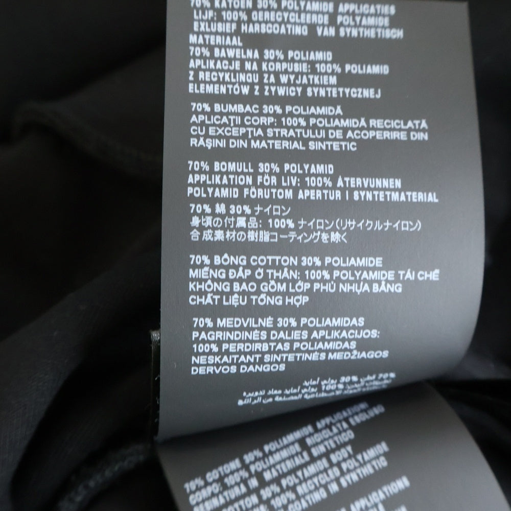 PRADA(プラダ) RE-NYLON リナイロン 切り替え トライアングルロゴプレート テクニカルコットン プルオーバースウェットトレーナー ブラック UJL30A