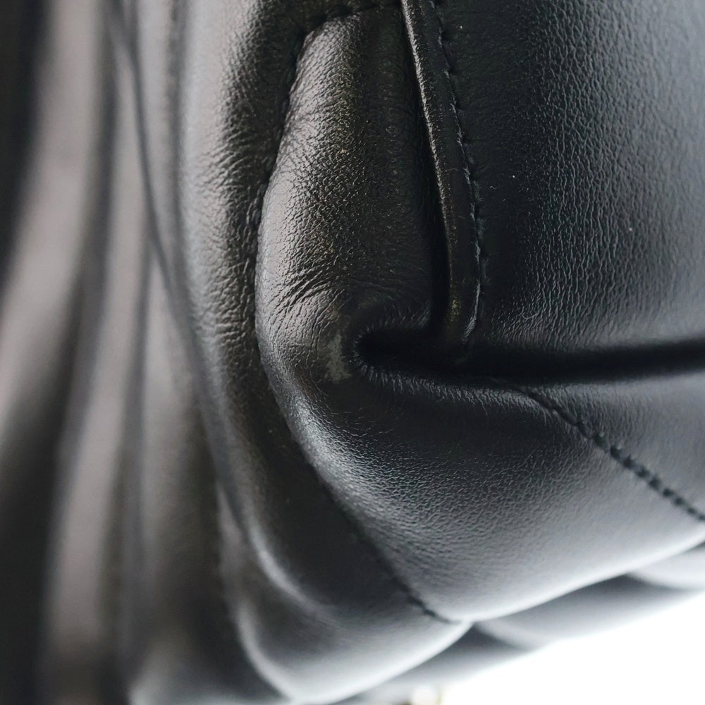 SAINT LAURENT PARIS(サンローランパリ) ルル ラージ レザー チェーンショルダーバッグ ゴールド金具 ブラック レディース