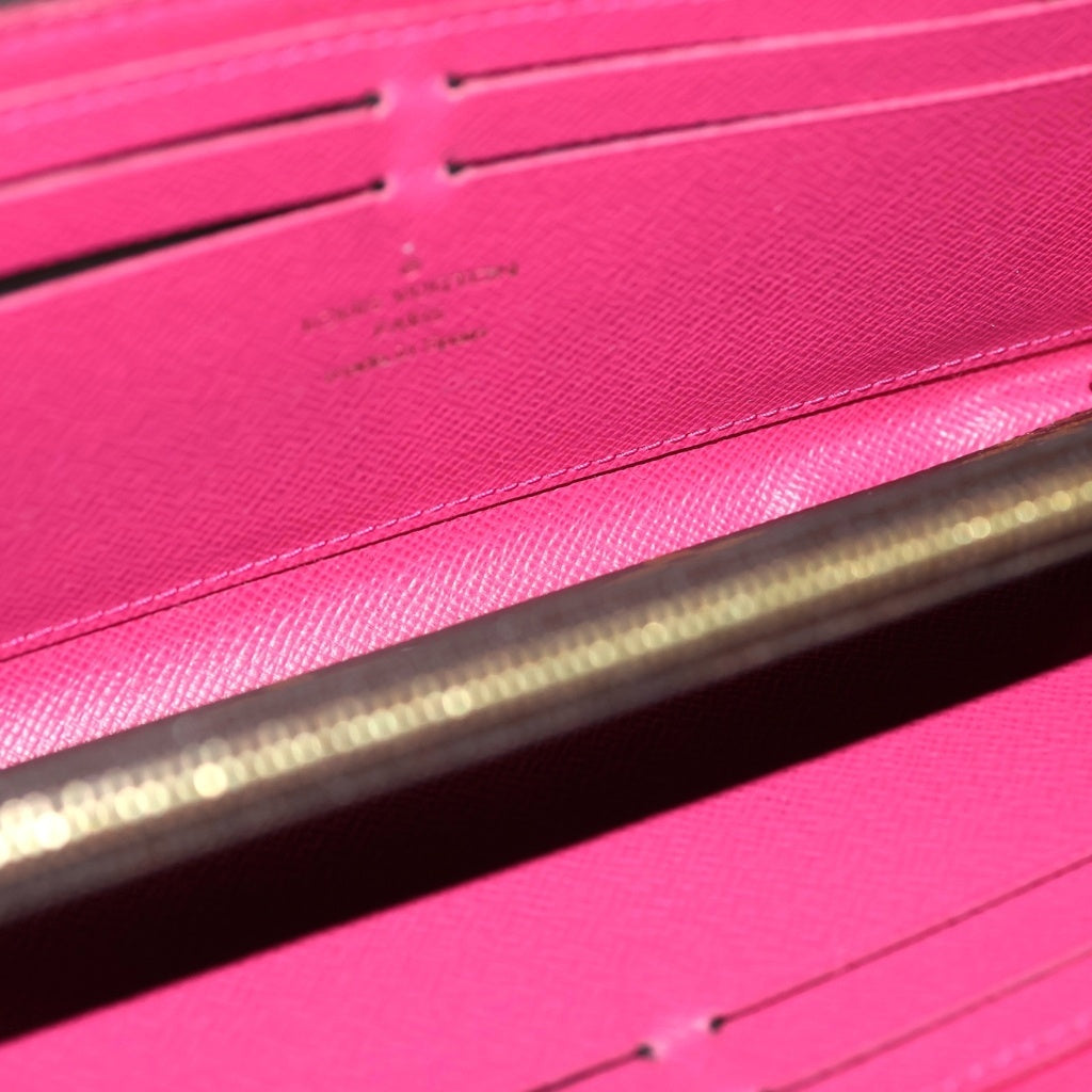 LOUIS VUITTON(ルイヴィトン) ポルトフォイユクレマンス フラワーチャーム モノグラム PVC レザー ジッピーウォレット 長財布 ブラウン M68314 レディース