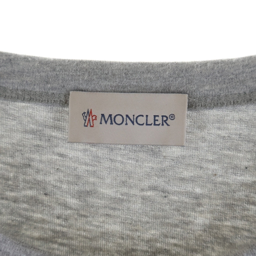MONCLER(モンクレール) 19SS ワッペンロゴ クルーネック 長袖Tシャツ カットソー グレー E10918040600
