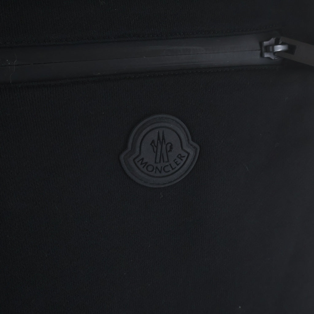 MONCLER(モンクレール) 21SS ラバーワッペンロゴ パイル切り替え スウェット ハーフ ショート パンツ ショーツ ブラック G10918H73500 8098U