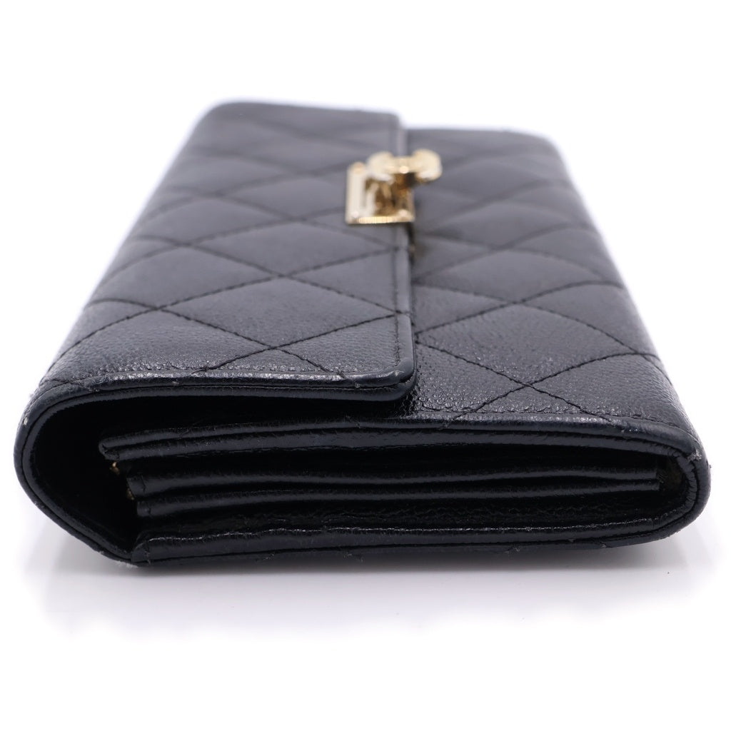 CHANEL(シャネル) マトラッセ 長財布 ロングウォレット ブラック キャビアスキン ゴールド金具 レディース
