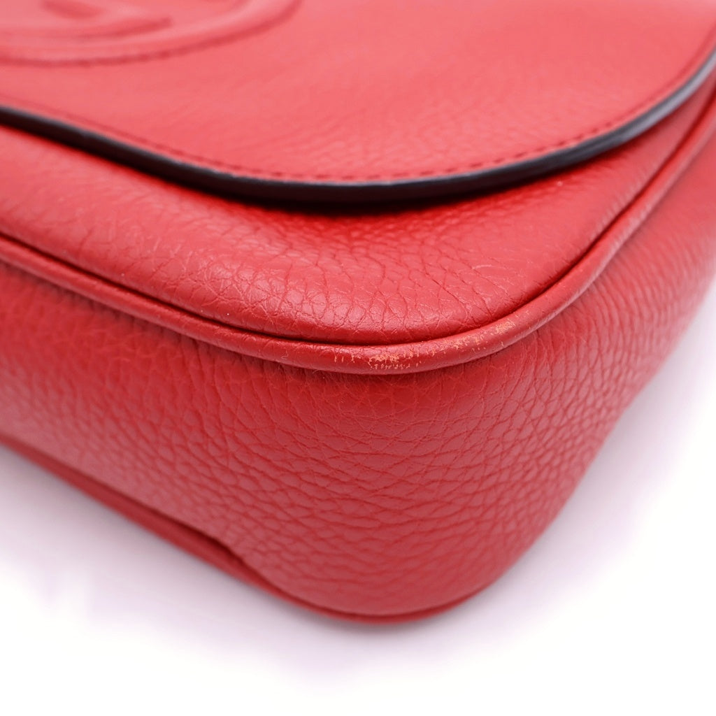 GUCCI(グッチ) ソーホー チェーンショルダーバッグ 赤 レザー 536224 タッセル レディース