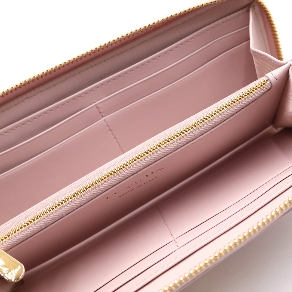 Christian Dior(クリスチャンディオール) ミスディオール ロゴプレート レザー ラウンドファスナー ロングウォレット 長財布 ピンク レディース