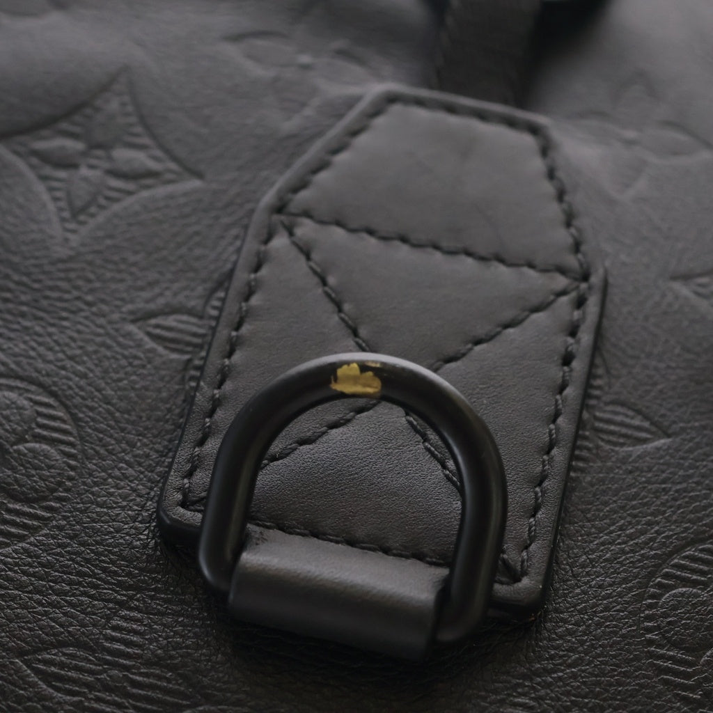 LOUIS VUITTON(ルイヴィトン) モノグラムシャドウ ディスカバリー リュックサック バックパック ブラック レザー M43680 レディース