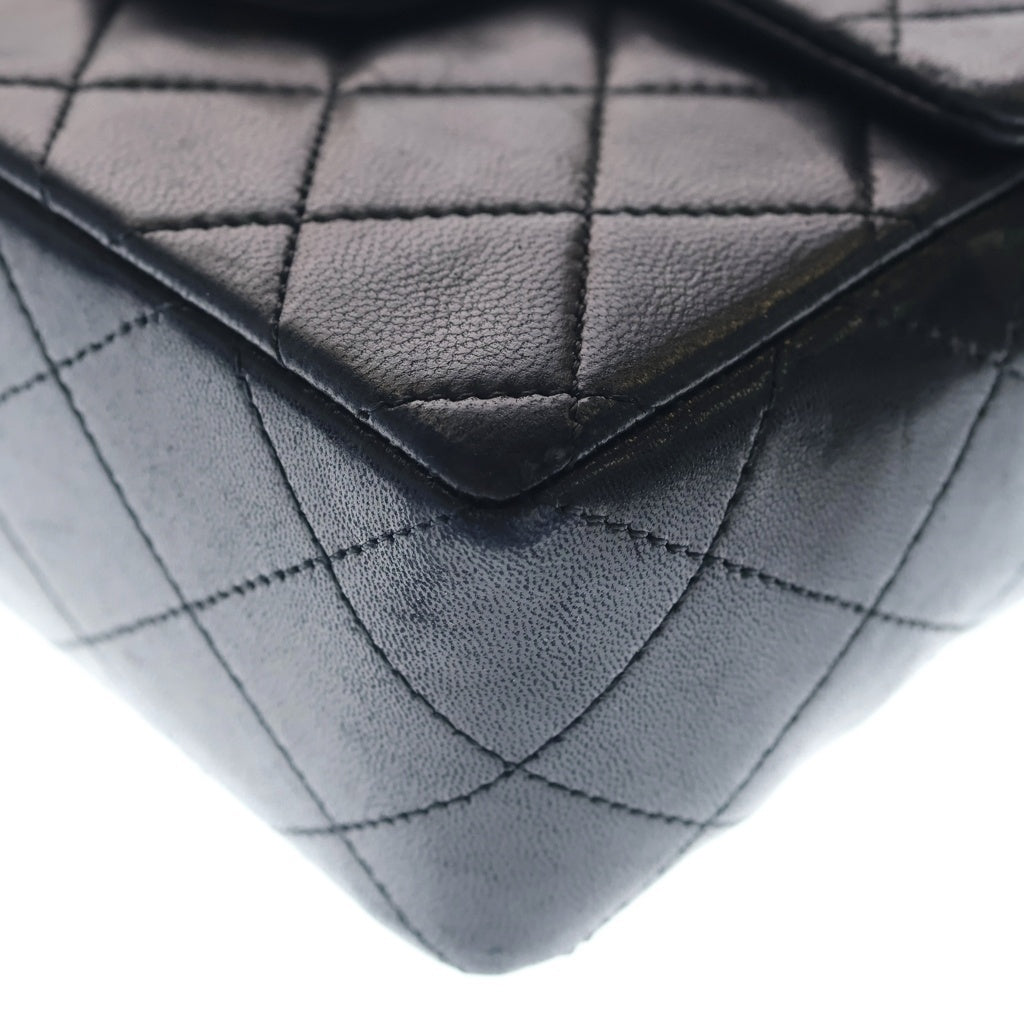 CHANEL(シャネル) ミニマトラッセ Sフラップ Sチェーンショルダーバッグ ブラック ラムスキン A01115 ゴールド金具 レディース