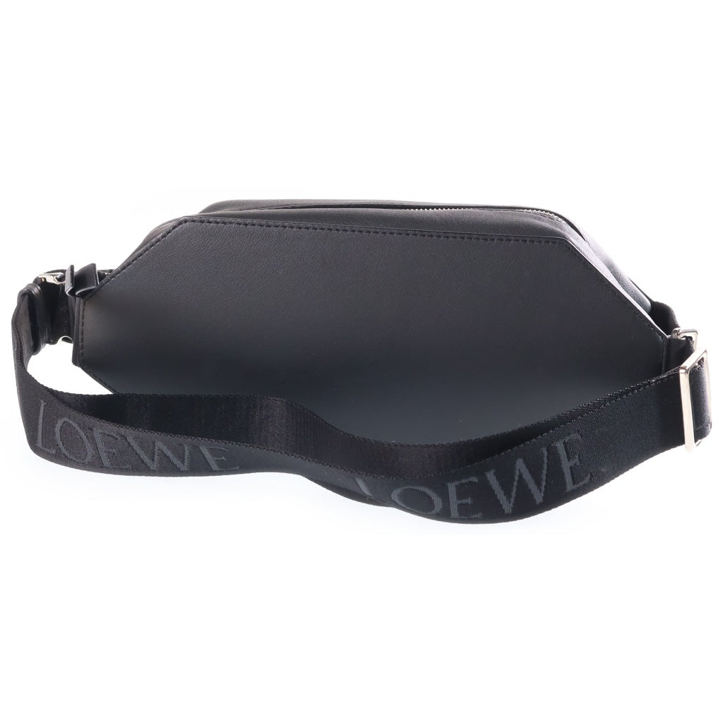LOEWE(ロエベ) コンバーチブルスリング ショルダーバッグ ウエストバッグ ボディバッグ ブラック レザー×ナイロン B777NCNX01 シルバー金具 レディース