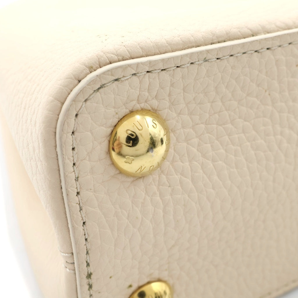 LOUIS VUITTON(ルイヴィトン) カプシーヌBB フラワーロゴ 2WAYハンドバッグ ショルダーバッグ ライトピンク レザー ゴールド金具 レディース
