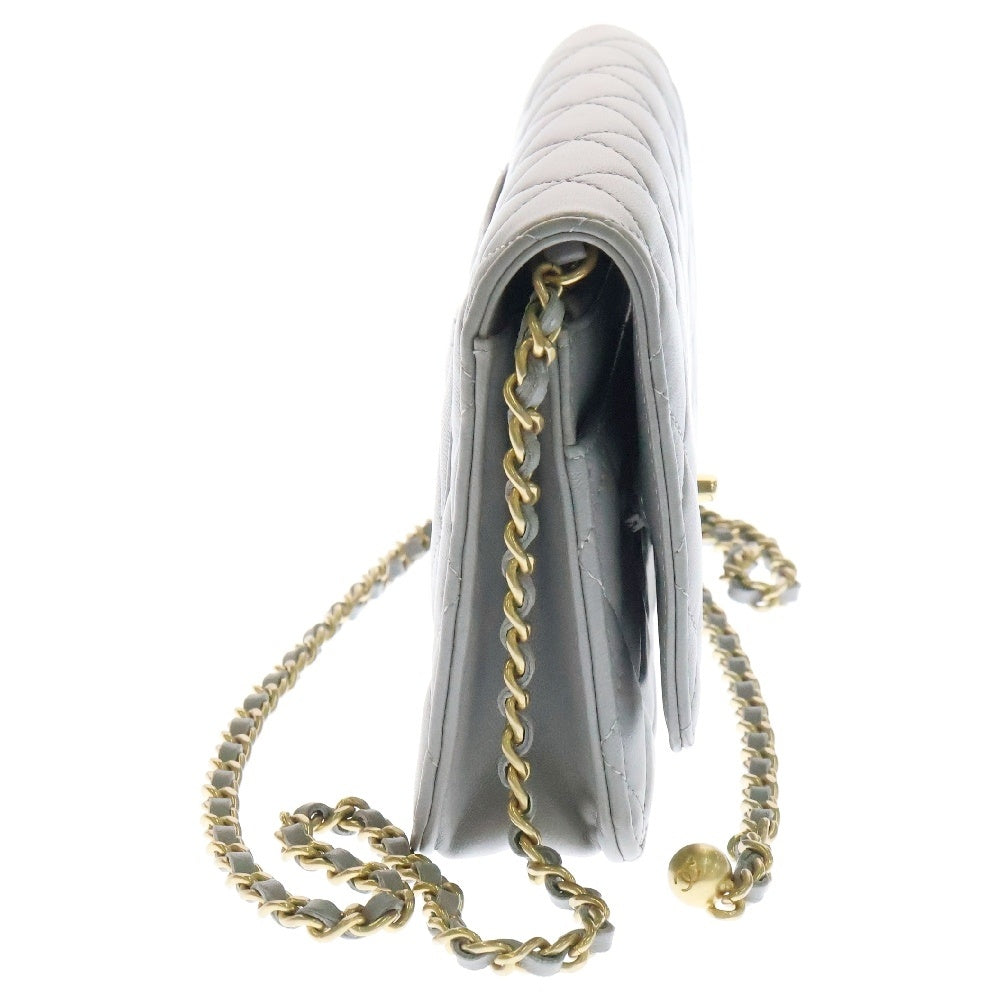 CHANEL(シャネル) マトラッセ ラムスキン チェーン ウォレット ショルダーバッグ グレー ゴールド金具 AP1450 ランダムシリアルタイプ