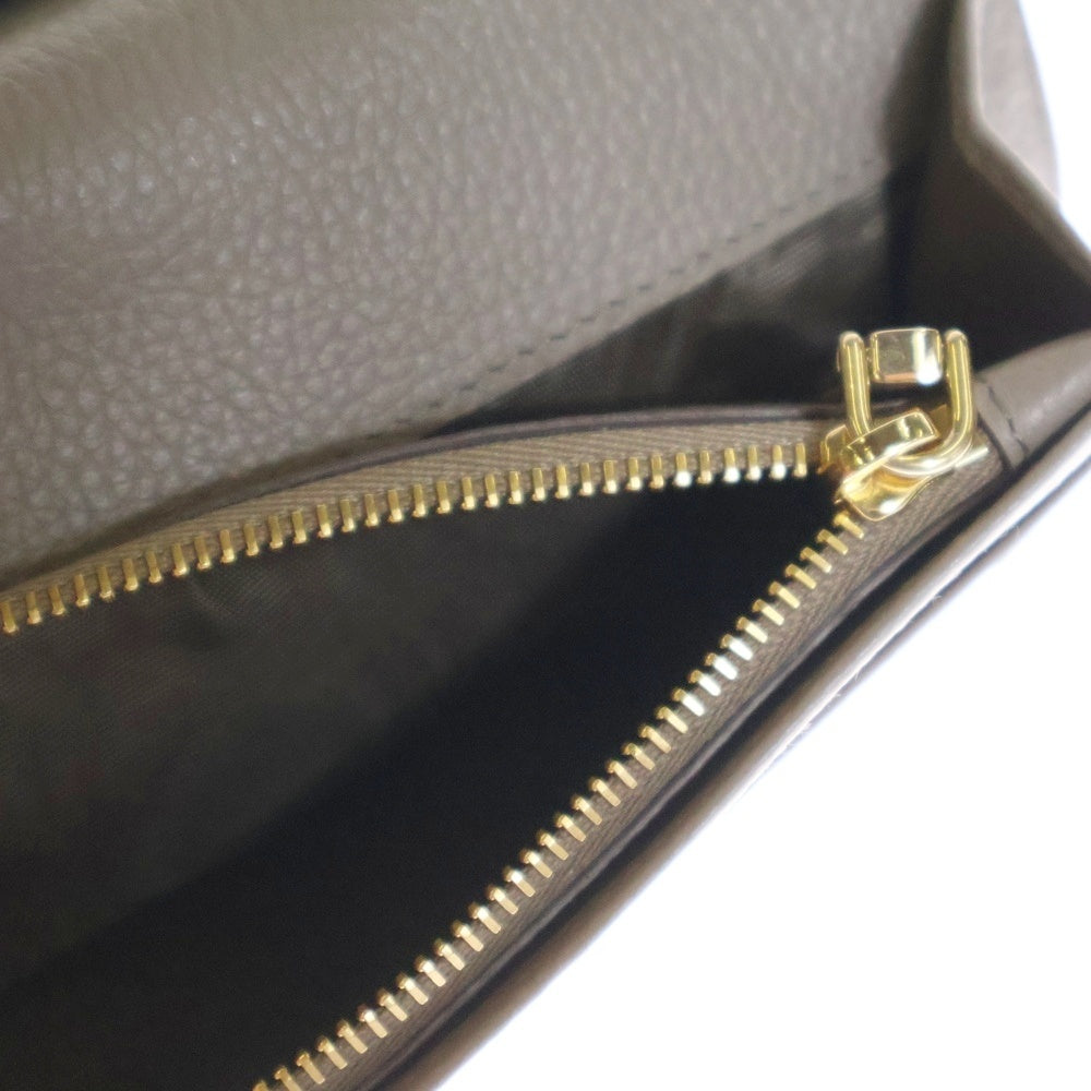 miumiu(ミュウミュウ) ヴィッテロダイノ ロングウォレット ベージュ レザー 長財布