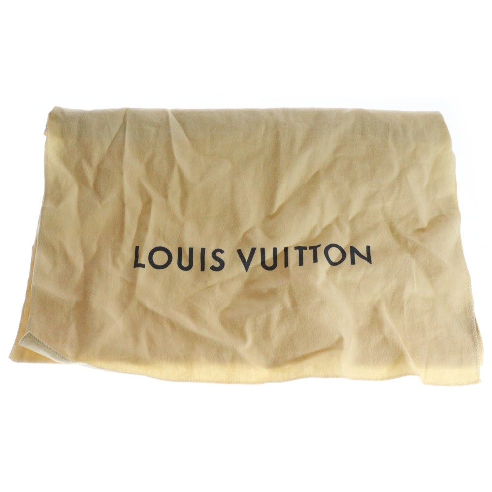 LOUIS VUITTON(ルイヴィトン) タイガラマ アウトドア メッセンジャーバッグ ショルダーバッグ シルバー PVCレザー RFID M30830