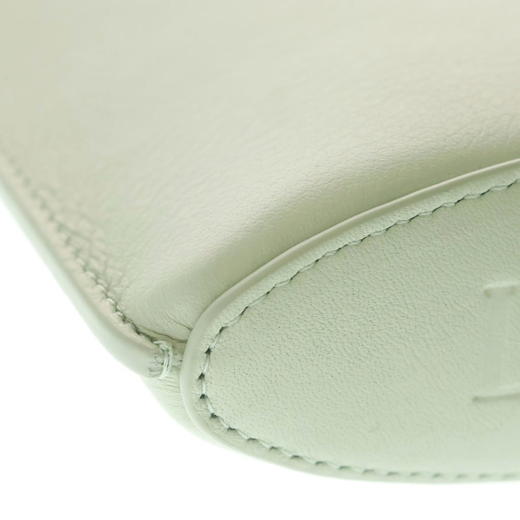 LOEWE(ロエベ) ダイスポケット ショルダーバッグ ポシェット ポーチ 2Way クラシックカーフ レザー ゴールド金具 グリーン C630R12X01 レディース