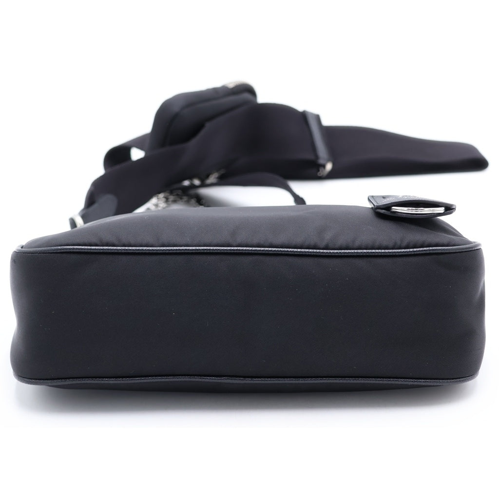 PRADA(プラダ) リナイロン トライアングルロゴ ショルダーバッグ ブラック ナイロン 1BH204 シルバー金具 レディース