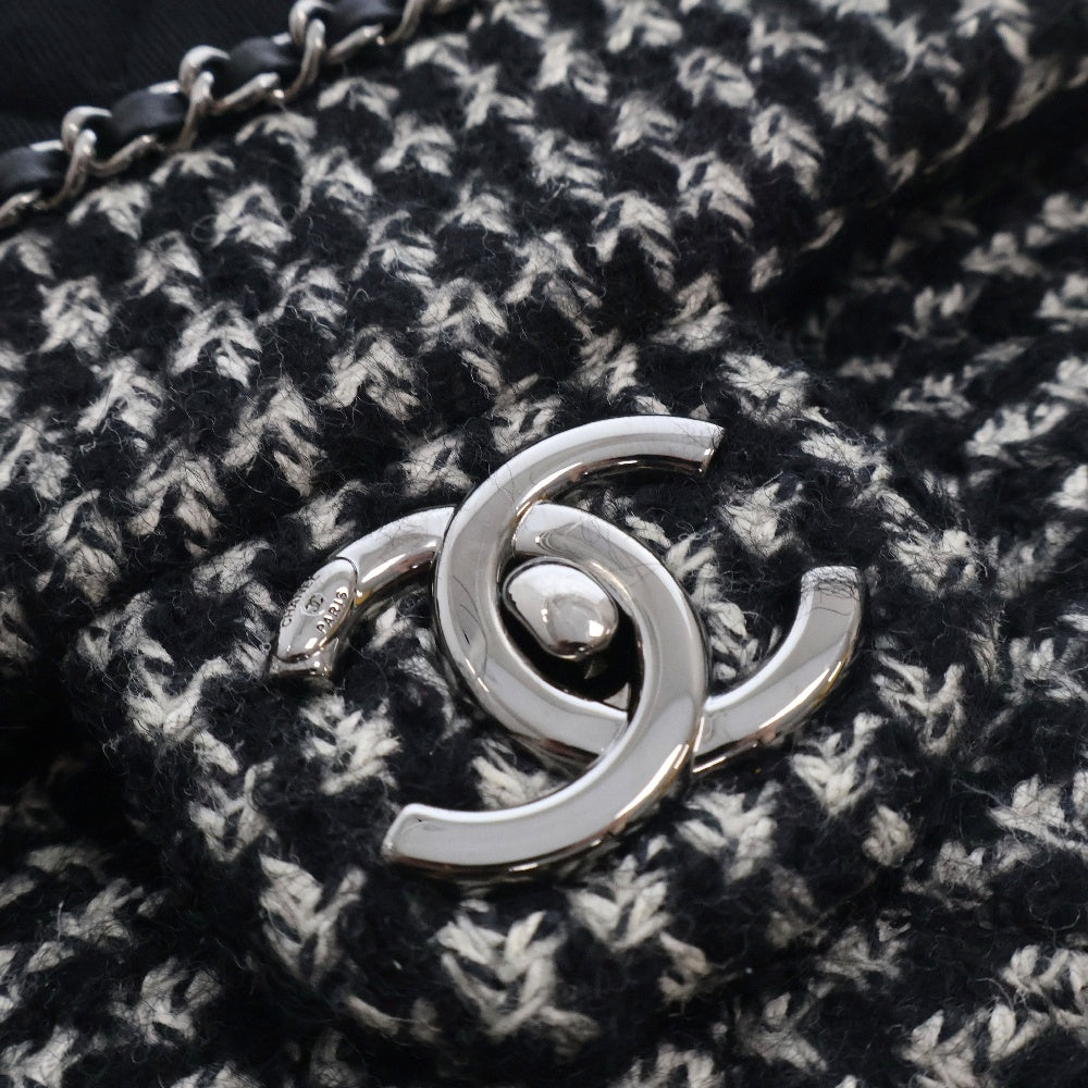 CHANEL(シャネル) マトラッセ30 ダブルチェーン シングルフラップ ショルダーバッグ 斜め掛けバッグ 肩掛けバッグ ブラック ココマーク ツイード シルバー金具 A92533