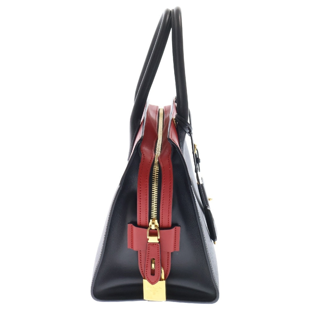 PRADA(プラダ) エスプラナード バイカラー レザー2WAYハンドバッグ ショルダーバッグ NERO×FUOCO ブラック×レッド 1BA046