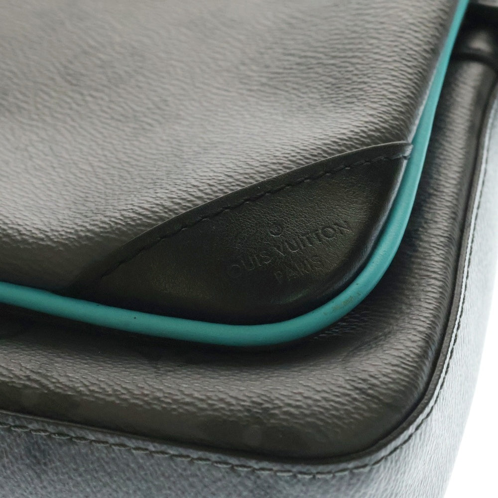 LOUIS VUITTON(ルイヴィトン) モノグラム エクリプス リバース トリオ・メッセンジャー ショルダーバッグ RFID M11648