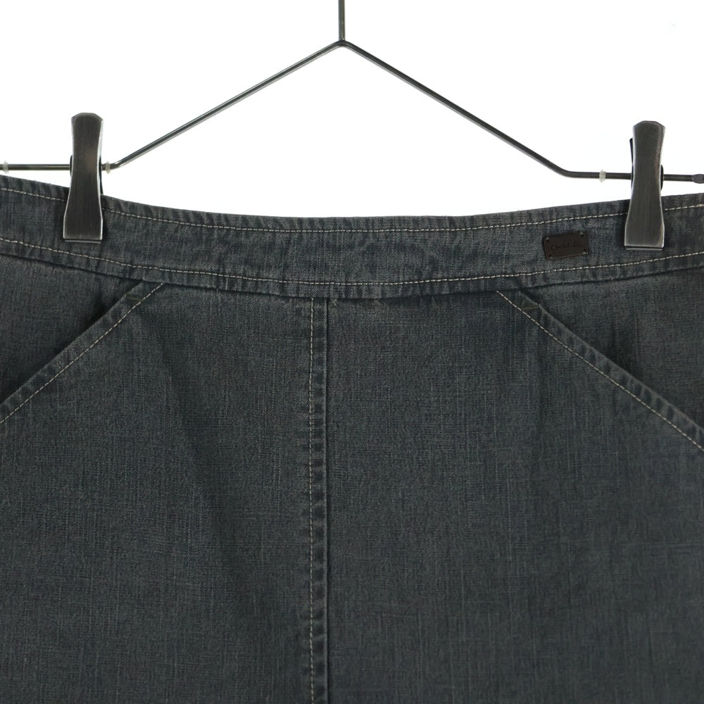 CHANEL(シャネル) 03P スプリングコレクション ロゴプレート デニム プリーツ切り替え ミディアム フレア スカート グレー レディース P20704V11996