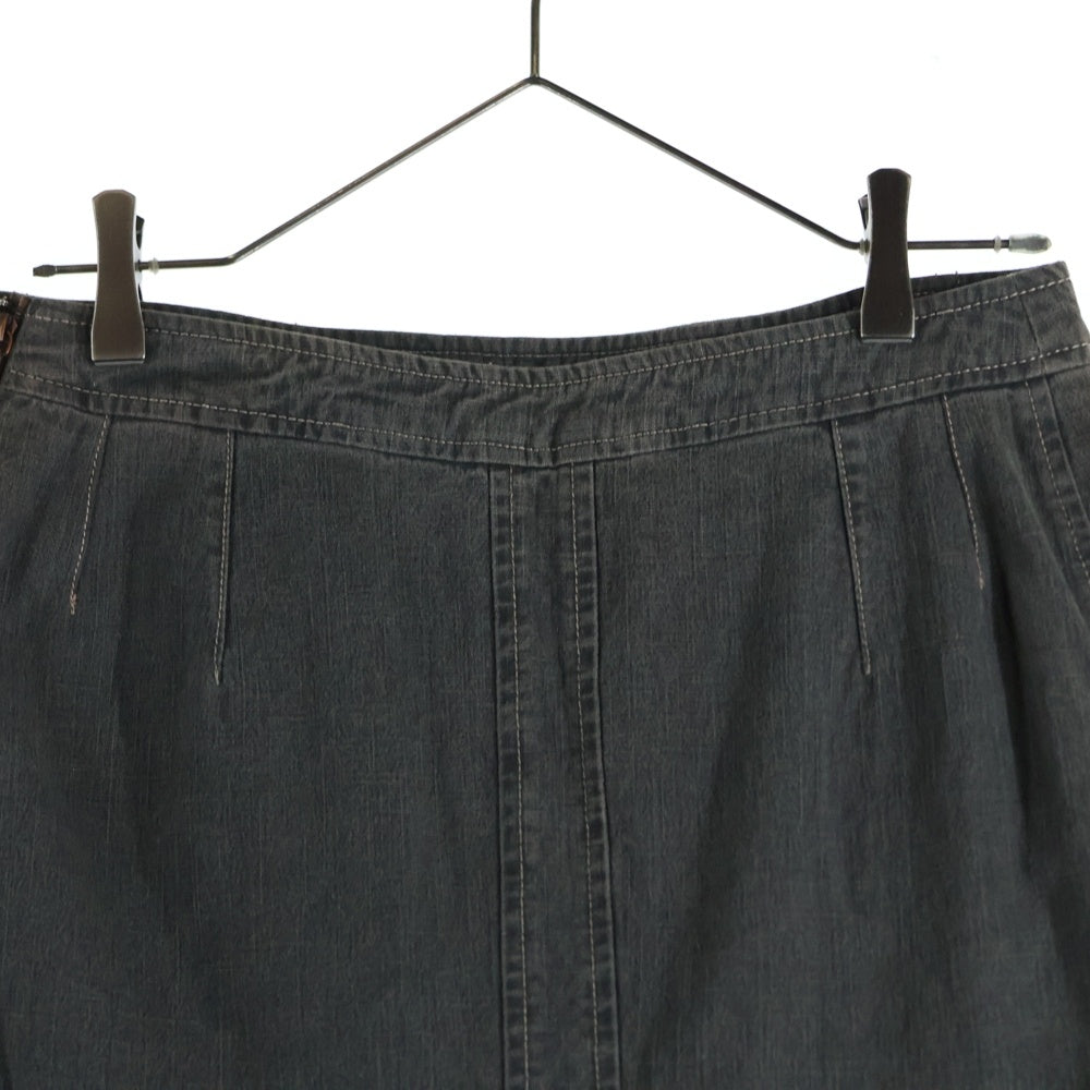 CHANEL(シャネル) 03P スプリングコレクション ロゴプレート デニム プリーツ切り替え ミディアム フレア スカート グレー レディース P20704V11996