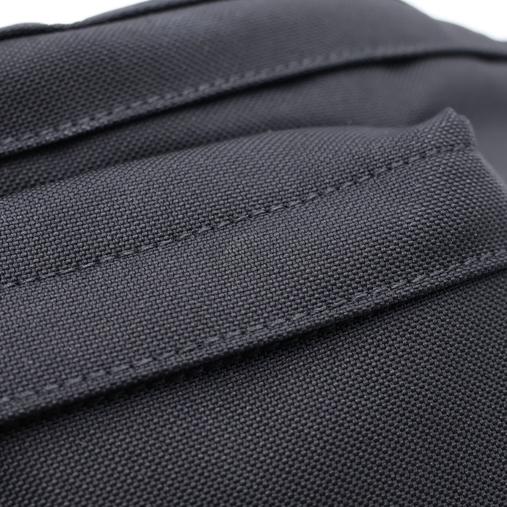 BALENCIAGA(バレンシアガ) スキーウェア ボディバッグ ウエストバッグ ショルダーバッグ ブラック ナイロン 770881