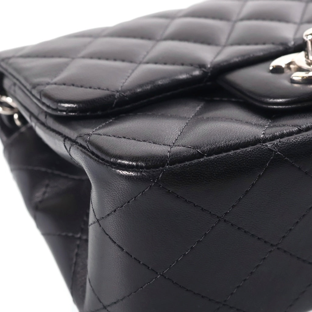 CHANEL(シャネル) ミニマトラッセ ショルダーバッグ ブラック ラムスキン A35200 シルバー金具 レディース
