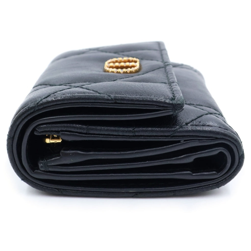 Christian Dior(クリスチャンディオール) カロ マクロカナージュ クリスタルウォレット 三つ折り財布 ブラック レザー S4208UHNN_M900 ゴールド金具 レディース
