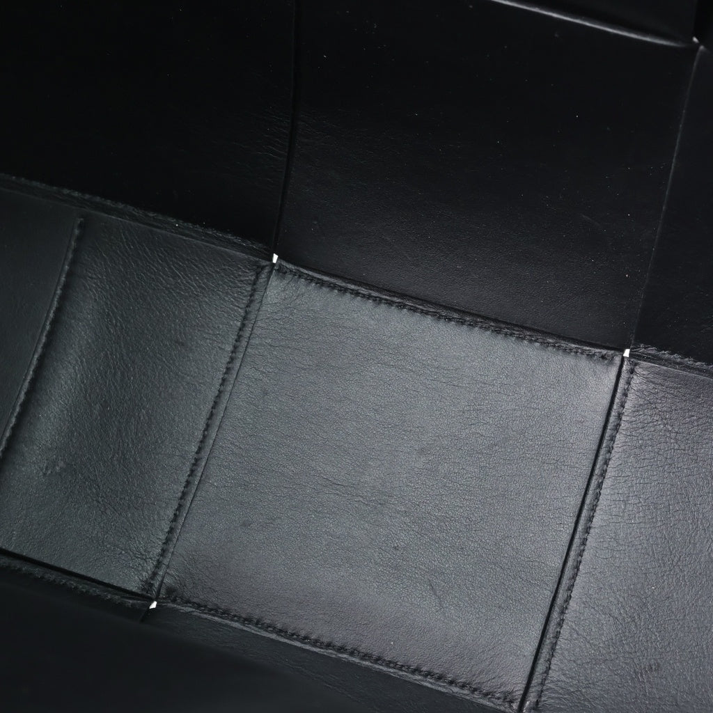 BOTTEGA VENETA(ボッテガヴェネタ) アルコトート トートバッグ ハンドバッグ ブラック レザー レディース